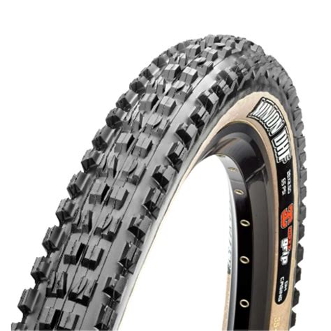 Why the Nary 29x2.6 tire is a favorite among professional riders